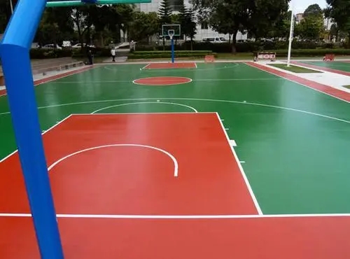 日照球场地面翻新,裂缝修重要性